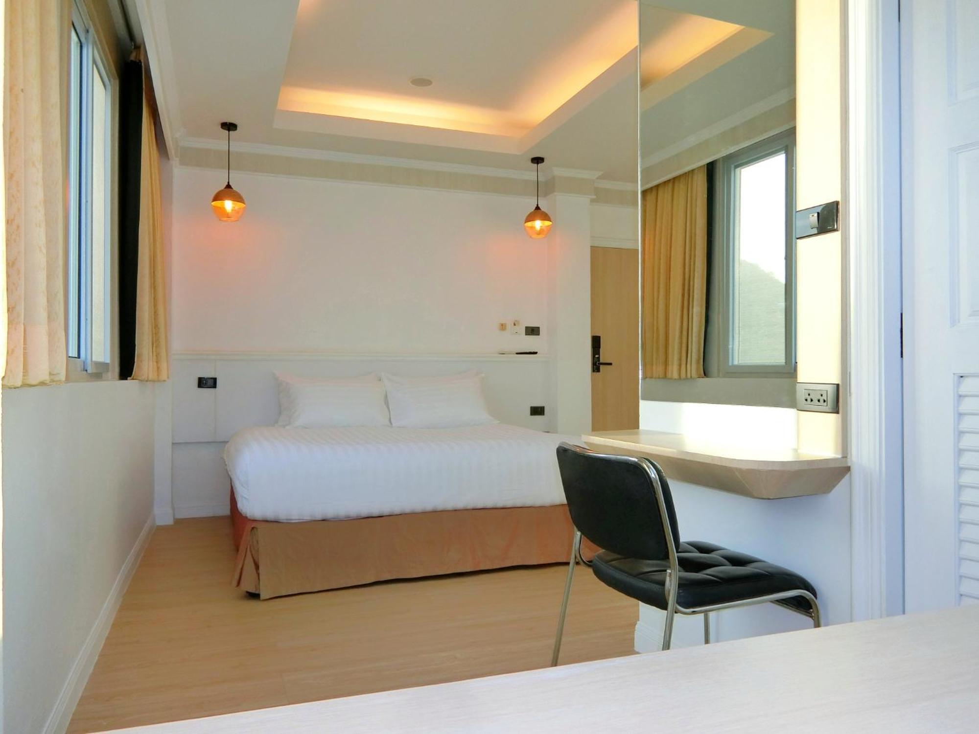 Sira Boutique Residence - Newly Renovated Patong Extérieur photo