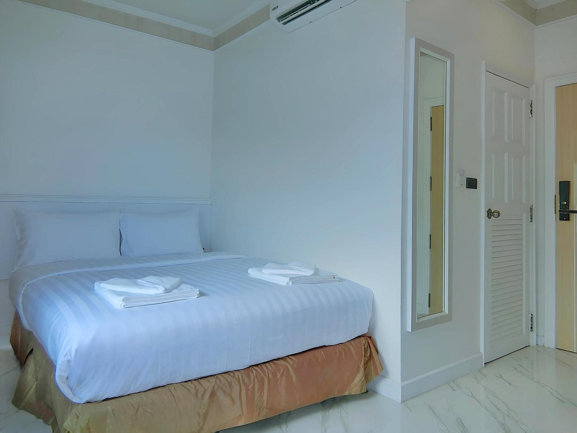 Sira Boutique Residence - Newly Renovated Patong Extérieur photo