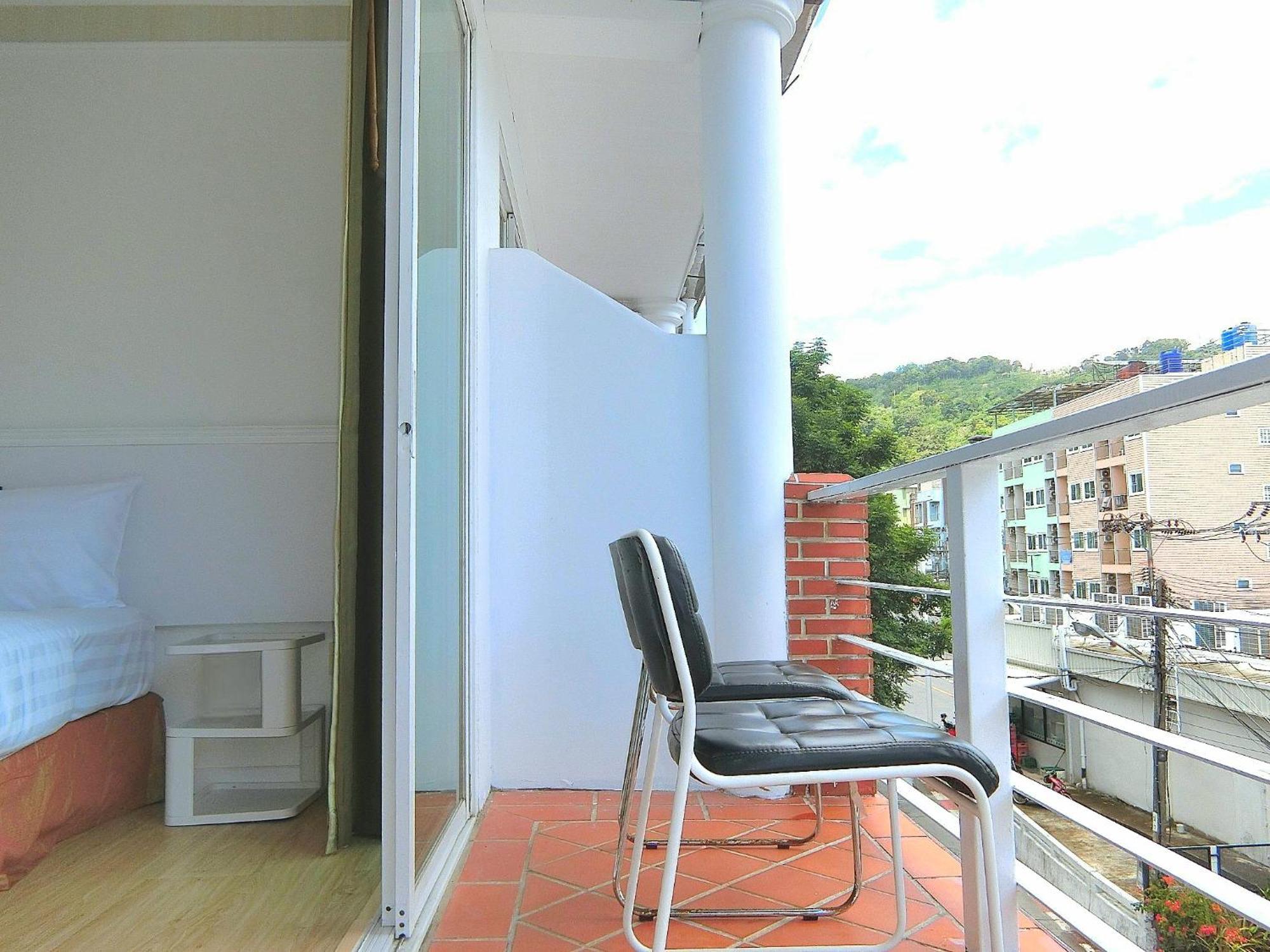 Sira Boutique Residence - Newly Renovated Patong Extérieur photo