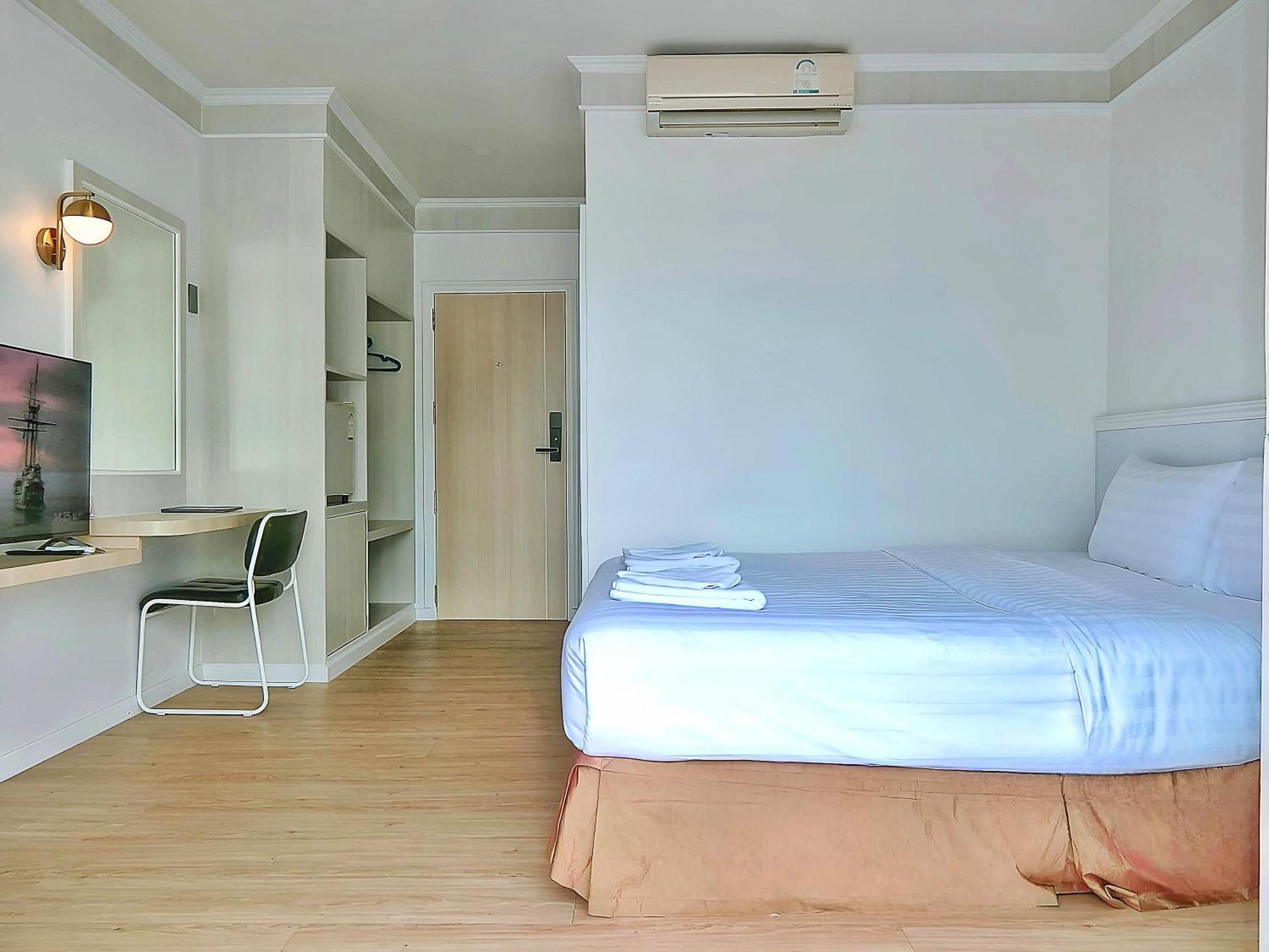 Sira Boutique Residence - Newly Renovated Patong Extérieur photo