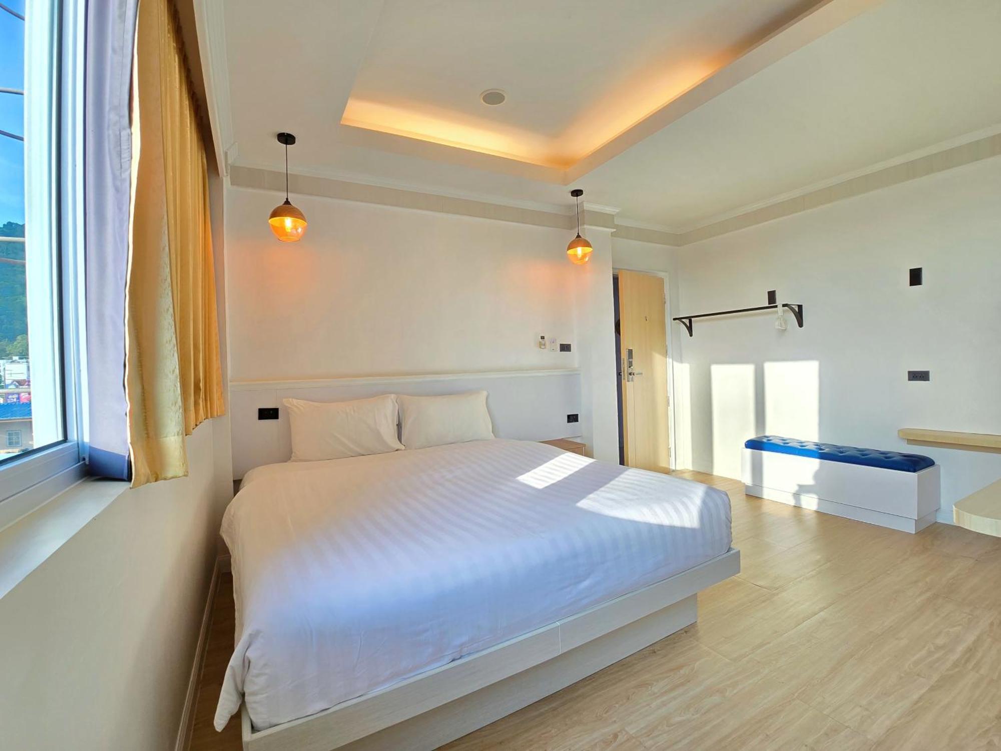 Sira Boutique Residence - Newly Renovated Patong Extérieur photo